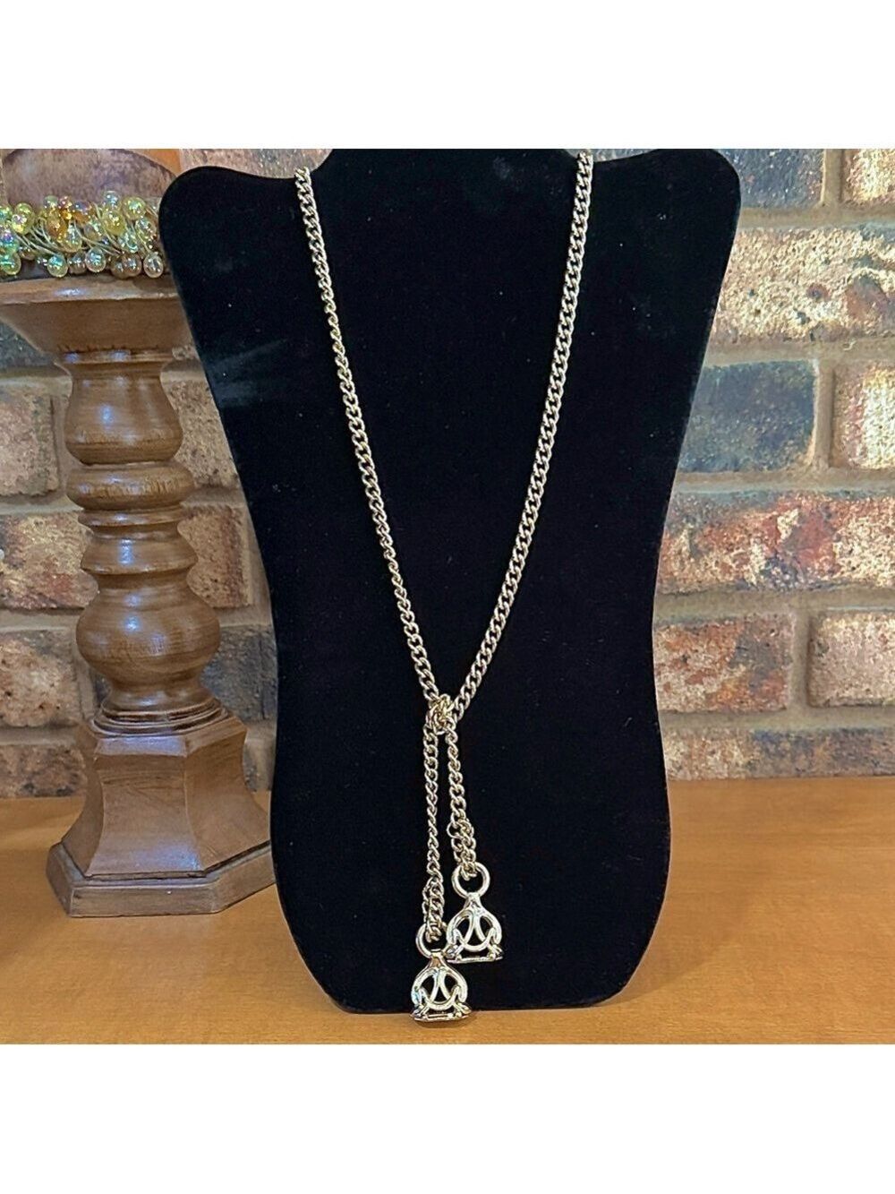 Vintage gold tone lariat cuban link necklace
